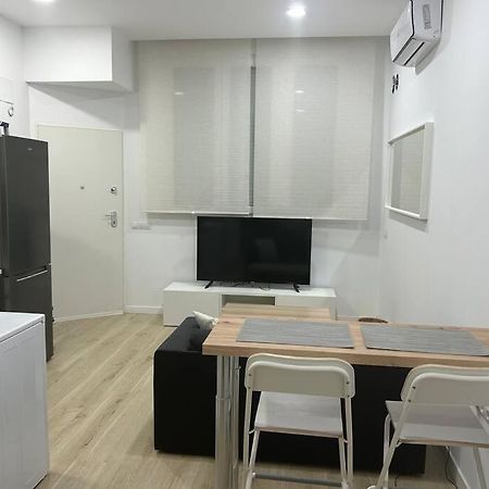 Estudio Avd. Velazquez มาลากา ภายนอก รูปภาพ